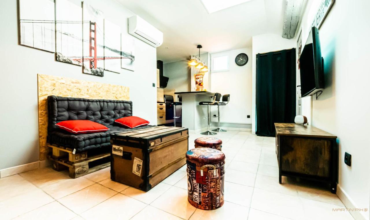 Centre Historique - Free Parking - Self Checkin - Wifi - Industriel - Sleepntripbeziers Apartment Екстериор снимка