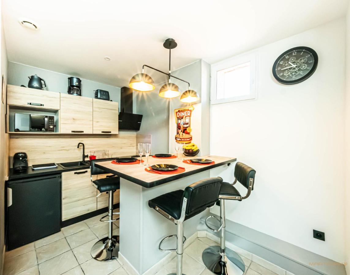 Centre Historique - Free Parking - Self Checkin - Wifi - Industriel - Sleepntripbeziers Apartment Екстериор снимка