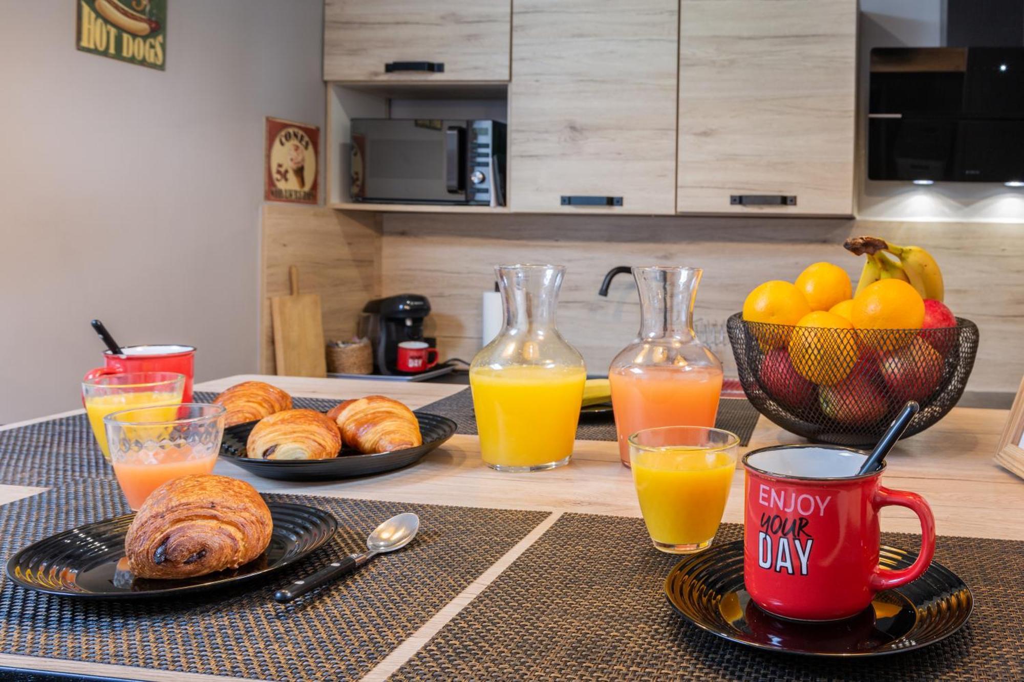 Centre Historique - Free Parking - Self Checkin - Wifi - Industriel - Sleepntripbeziers Apartment Екстериор снимка